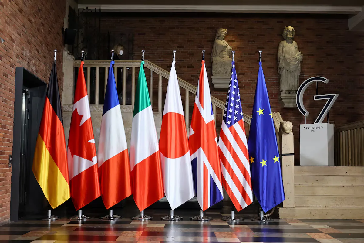 G7 загрожує санкціями країнам, що збільшують імпорт російської нафти